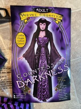 Countess of Darkness Women's Velvet Halloween Gown - Purple